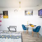 Kelys Residentiel Confort Modernes דירה *